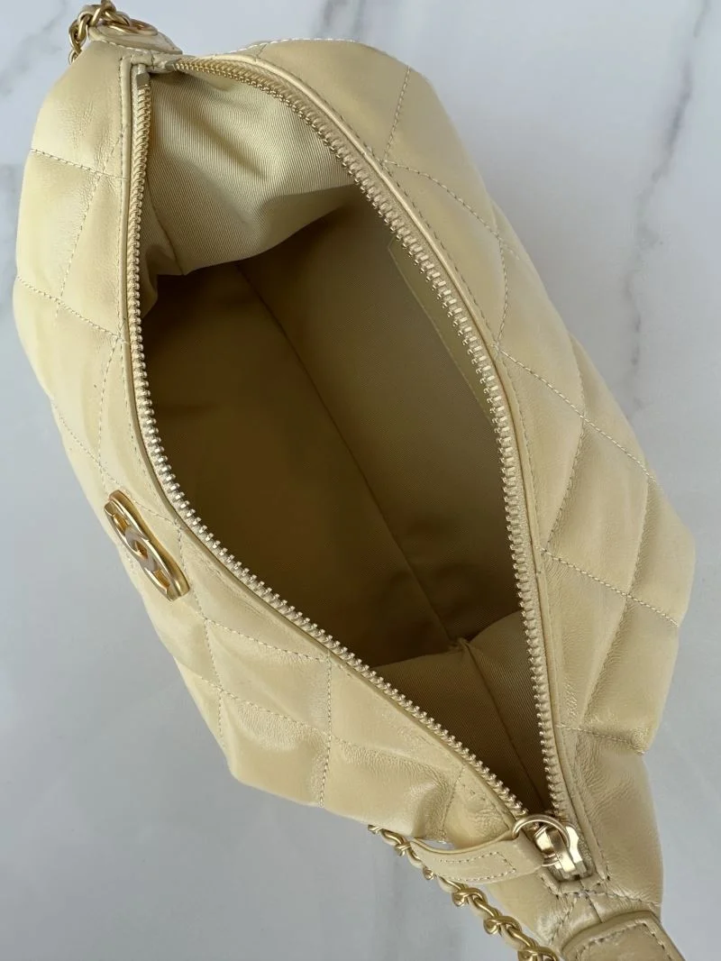 Timeless Chanel Other Stachel Bags 53001