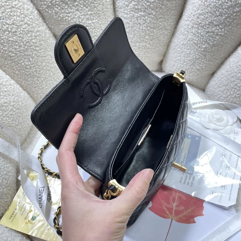 Elegant Chanel Other Stachel Bags 52863