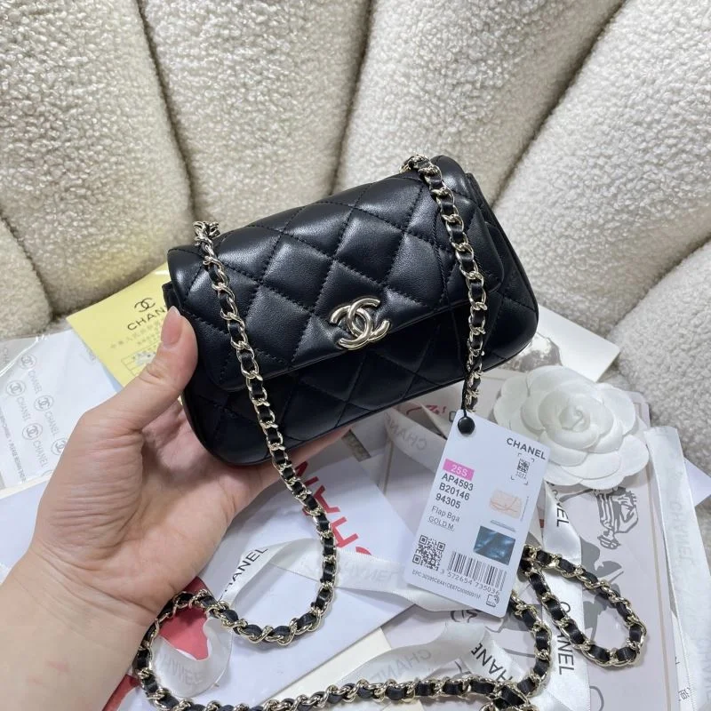 Minimalist Chanel Other Stachel Bags 52862