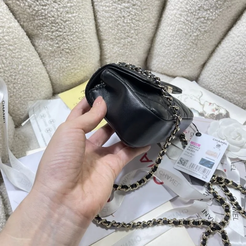 Minimalist Chanel Other Stachel Bags 52862