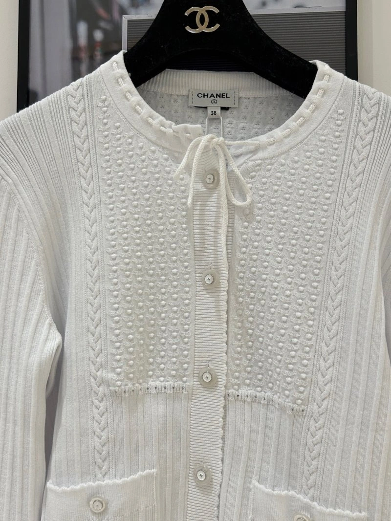 Attractive Chanel Outwear 108835