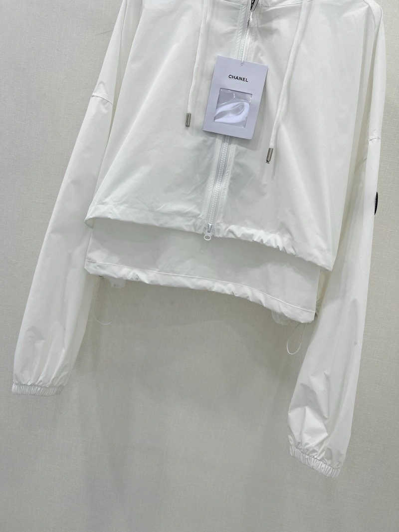 Supportive Chanel Outwear 108844