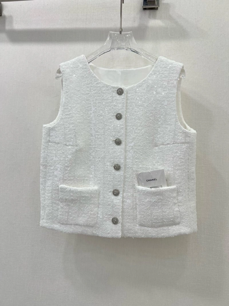 StreetReady Chanel Outwear 108842