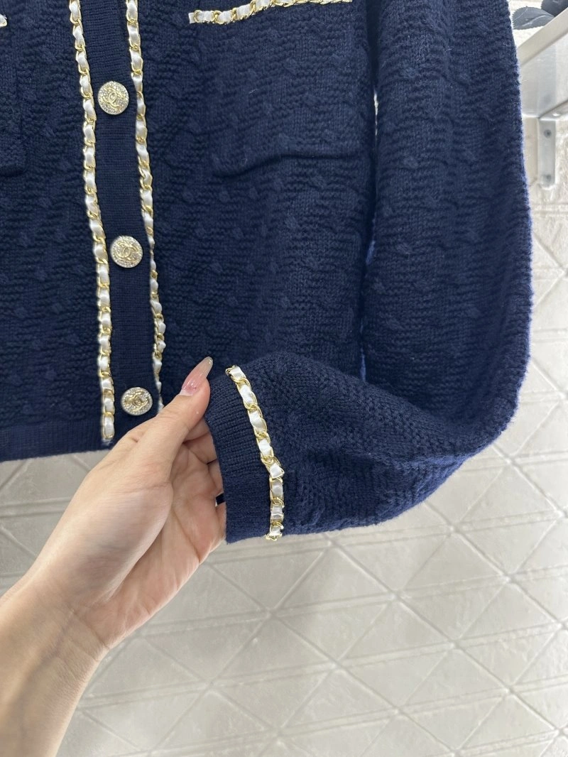 Chanel Outwear Vibrant 108821