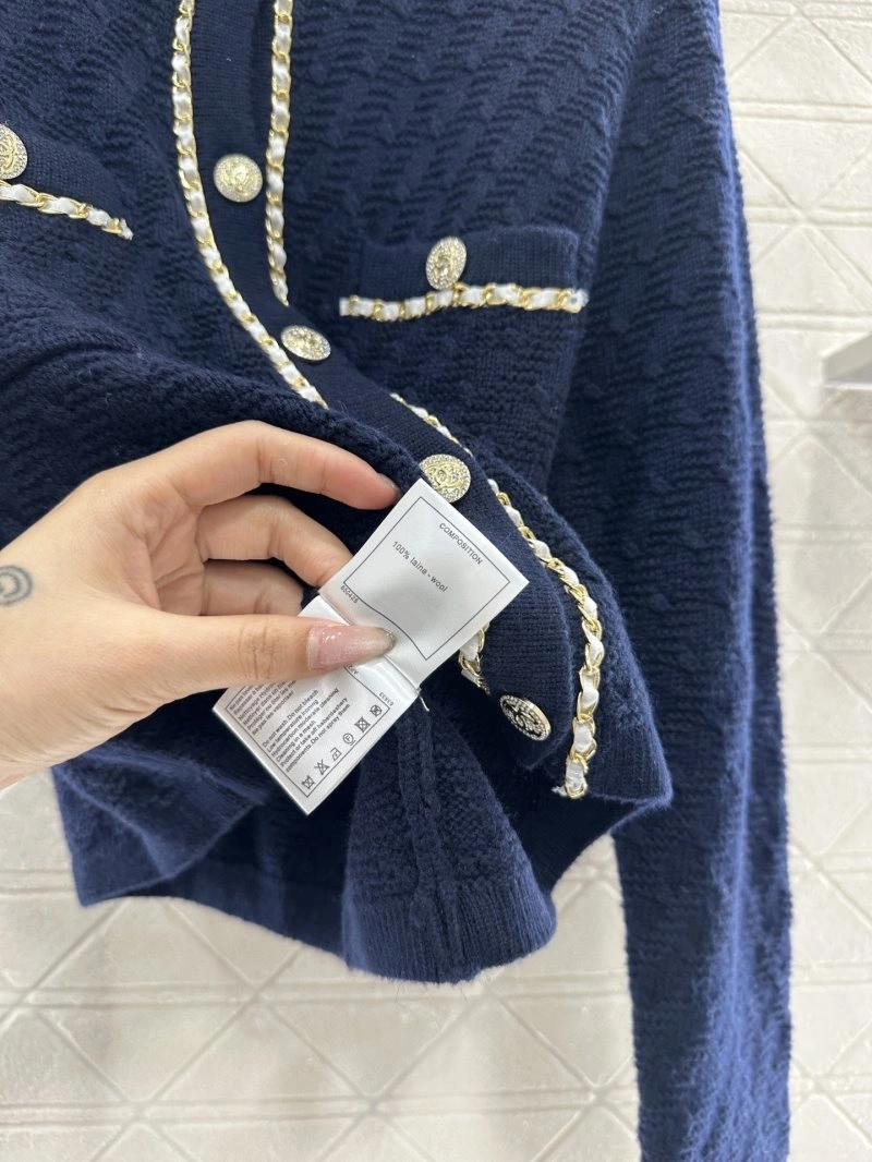 Chanel Outwear Vibrant 108821