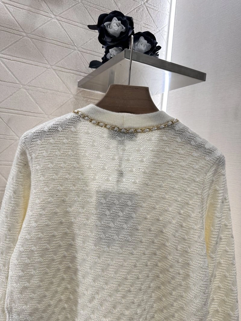 UrbanStyle Chanel Outwear 108820