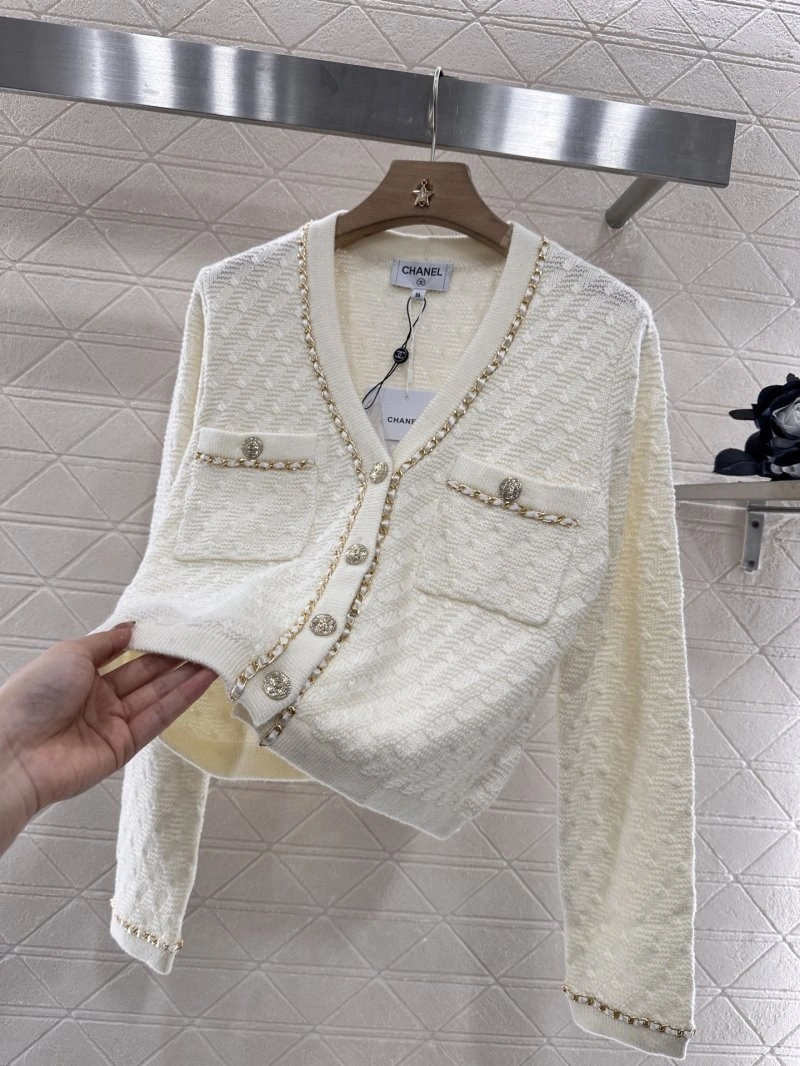 UrbanStyle Chanel Outwear 108820