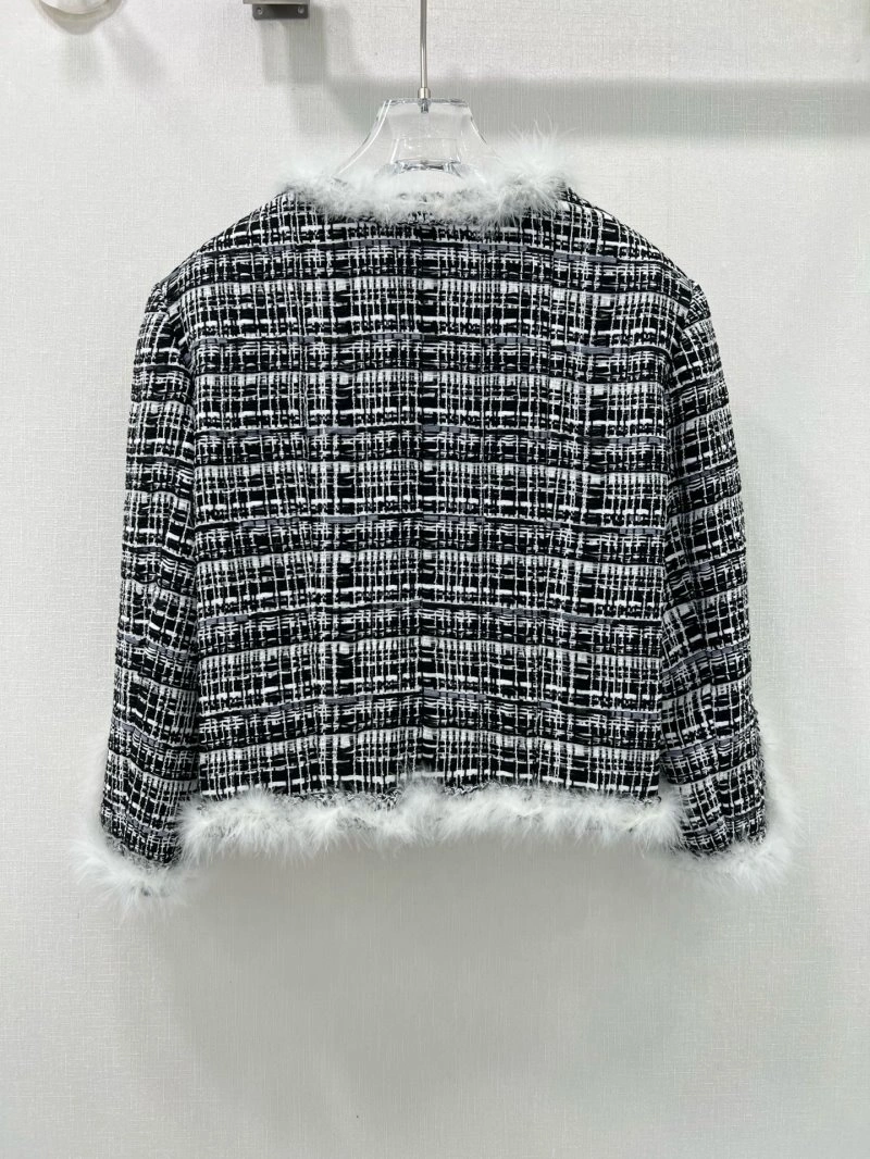 EasyMatch Chanel Outwear 108817