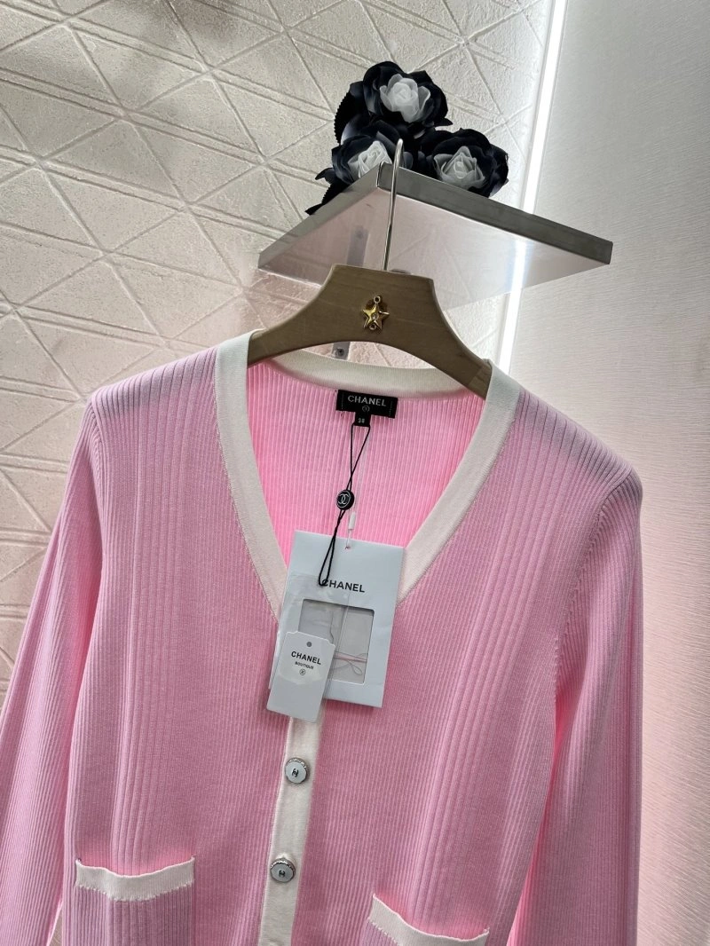 Chanel Outwear Supportive 108804