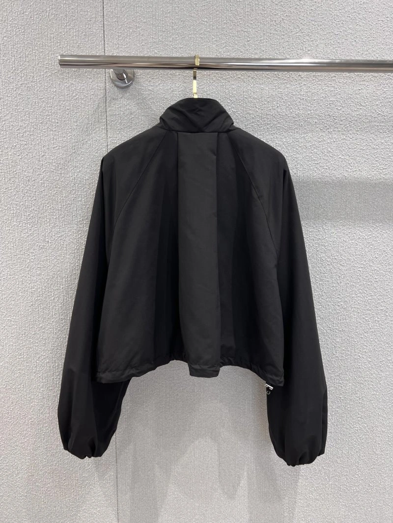 Chanel Outwear AllSeason 110500