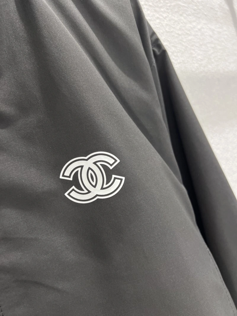 Chanel Outwear AllSeason 110500