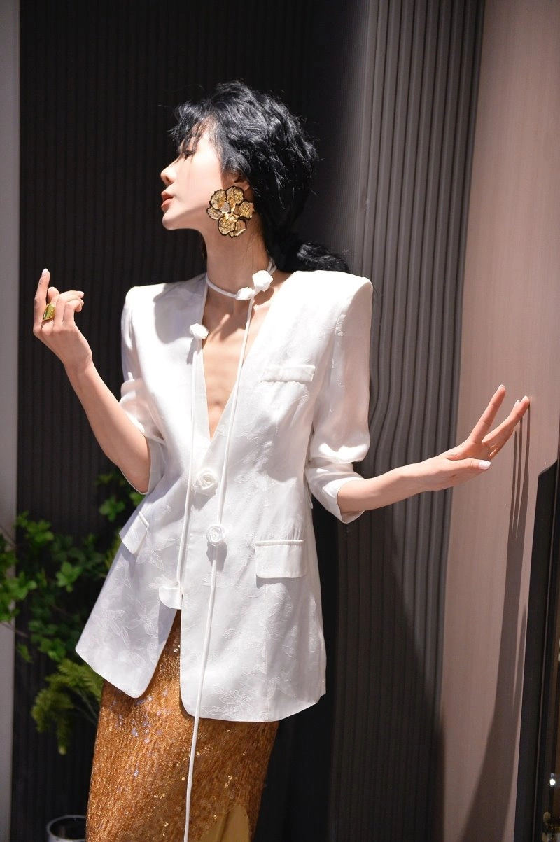 Chanel Outwear Sustainable 110525