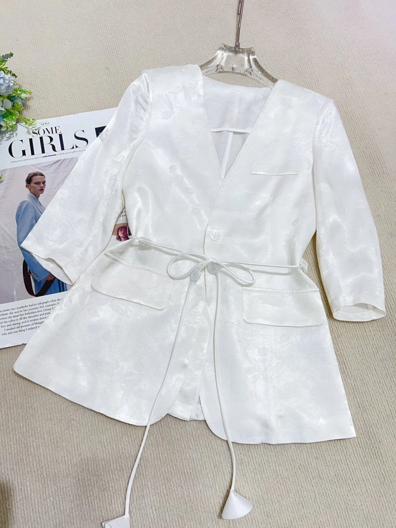 Chanel Outwear Sustainable 110525