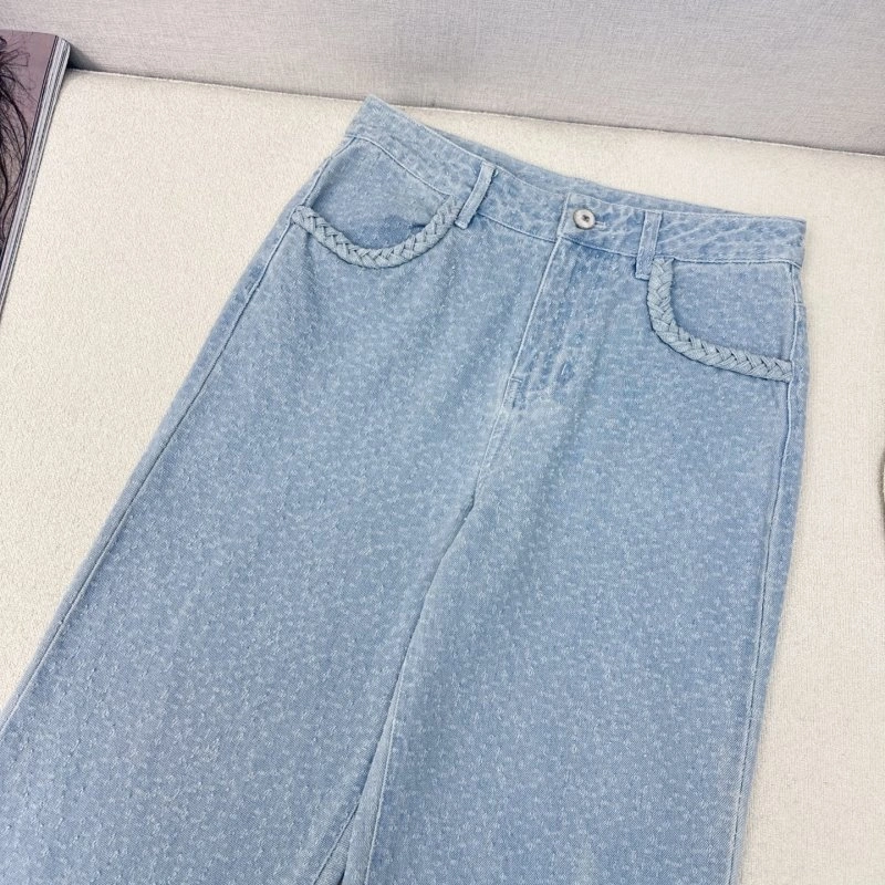 AllSeason Chanel Outwear 110487