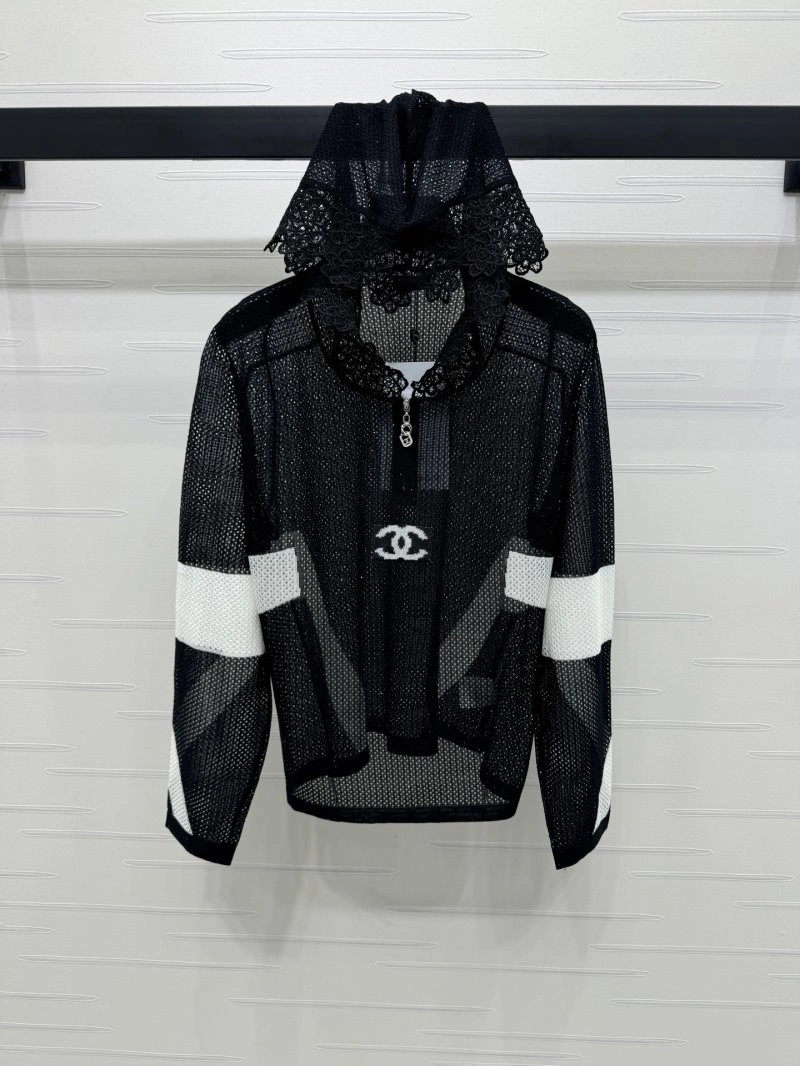 RelaxedFit Chanel Outwear 110486