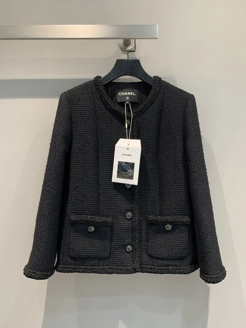 Chanel Outwear Effortless 108165