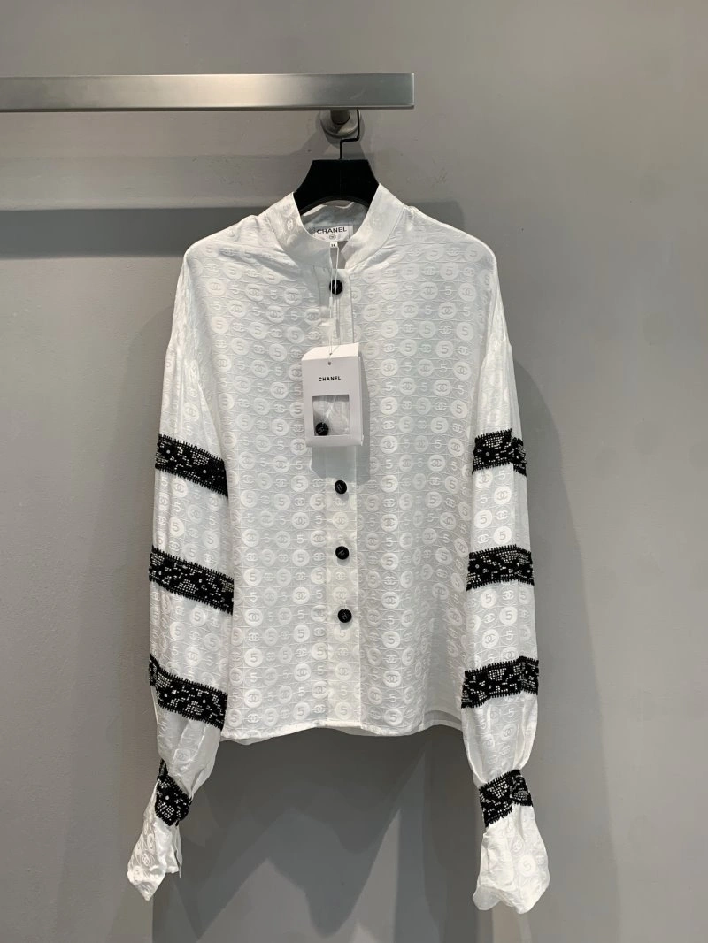 Chanel Outwear Comfortable 108173
