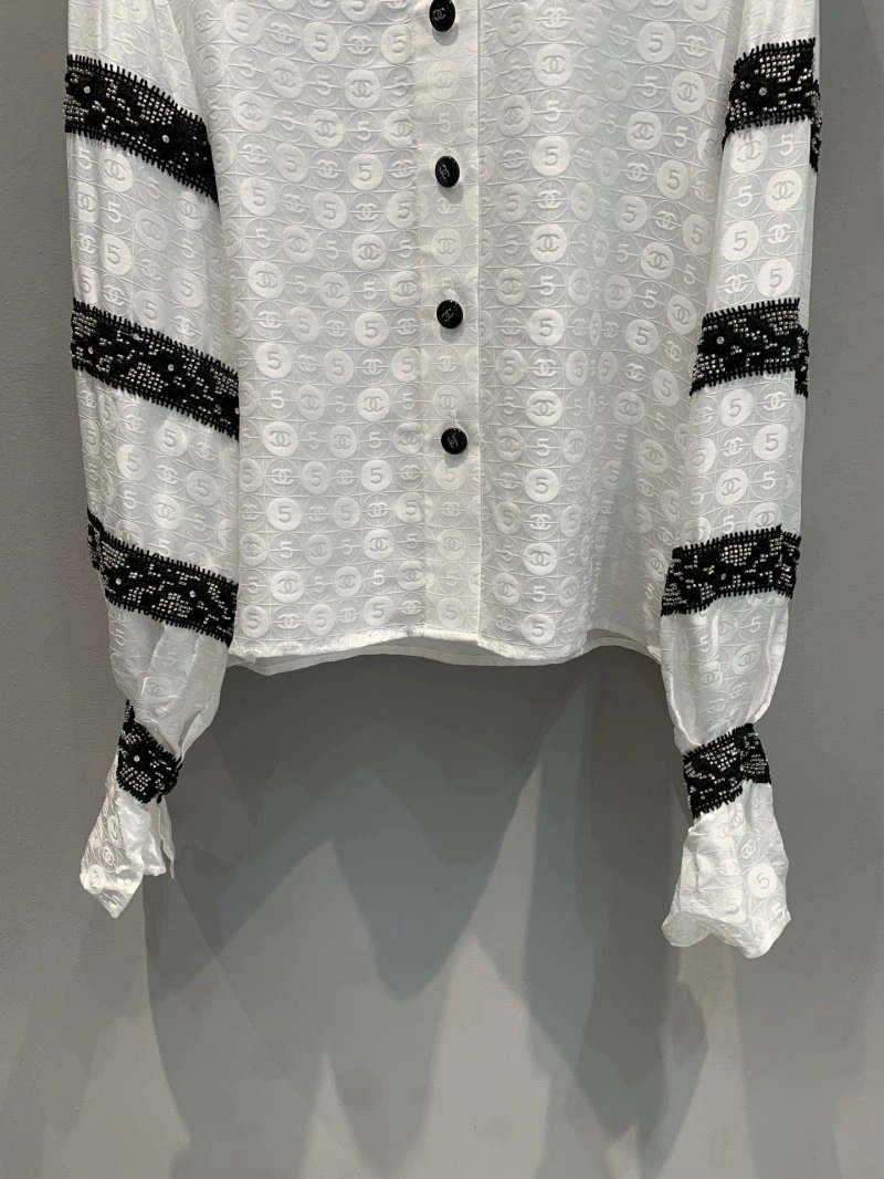 Chanel Outwear Comfortable 108173
