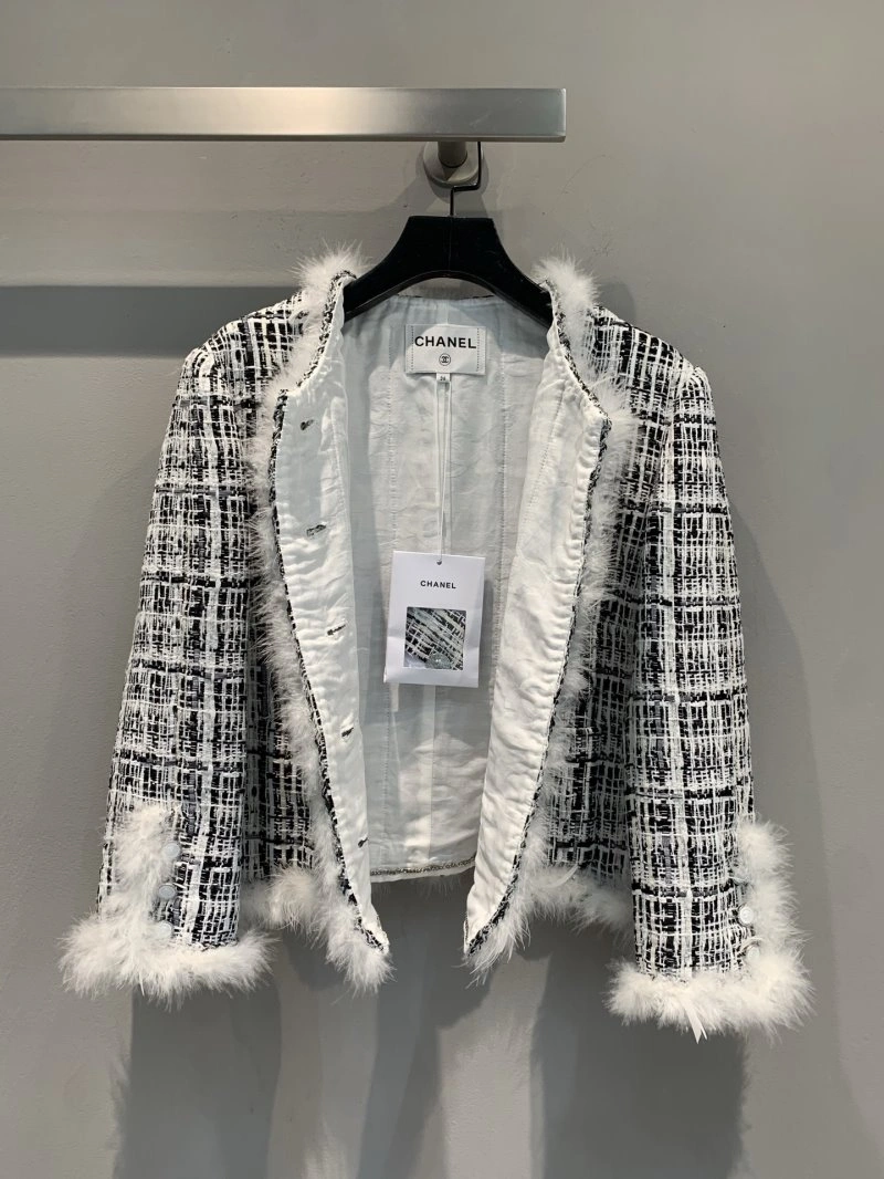 Efficient Chanel Outwear 108166