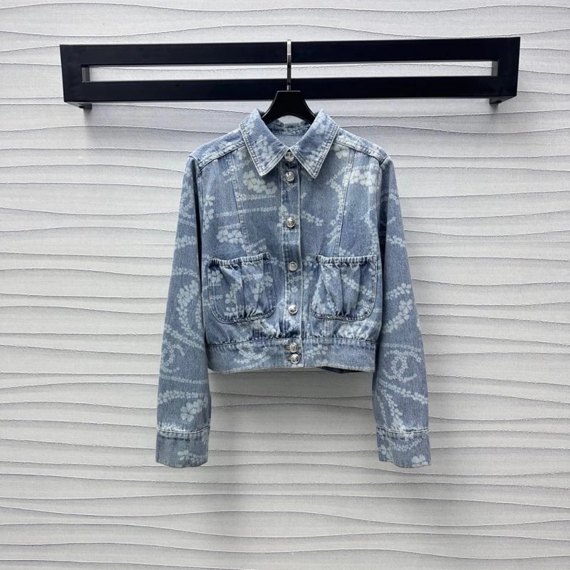 DailyWear Chanel Outwear 108169