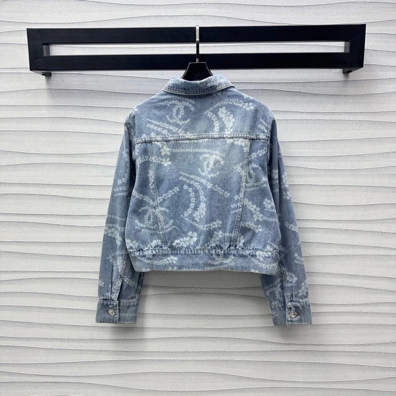 DailyWear Chanel Outwear 108169