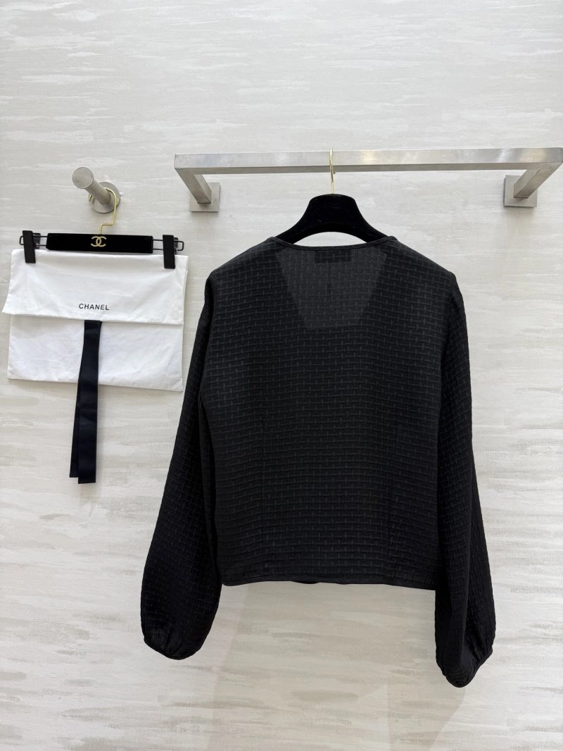 Chanel Outwear Breathable 108140