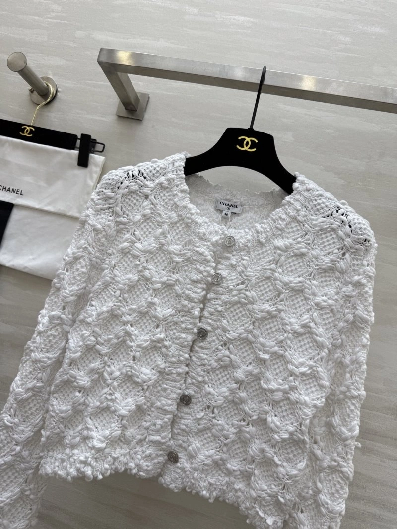 QuickDry Chanel Outwear 108139