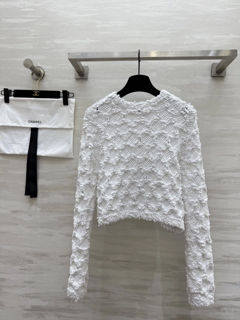 QuickDry Chanel Outwear 108139