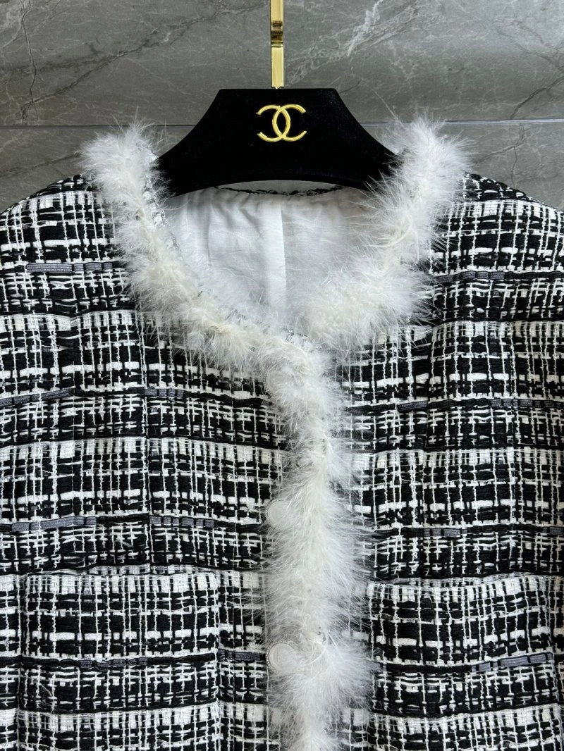 Modern Chanel Outwear 108133