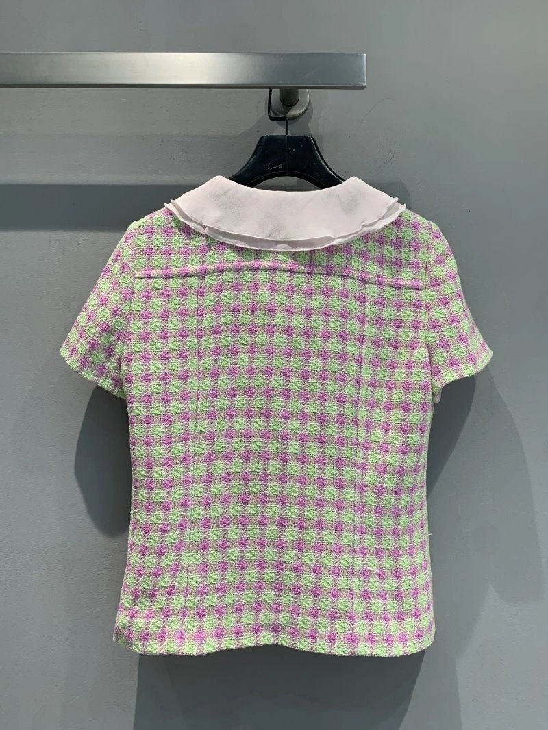 Chanel Outwear Sleek 108129