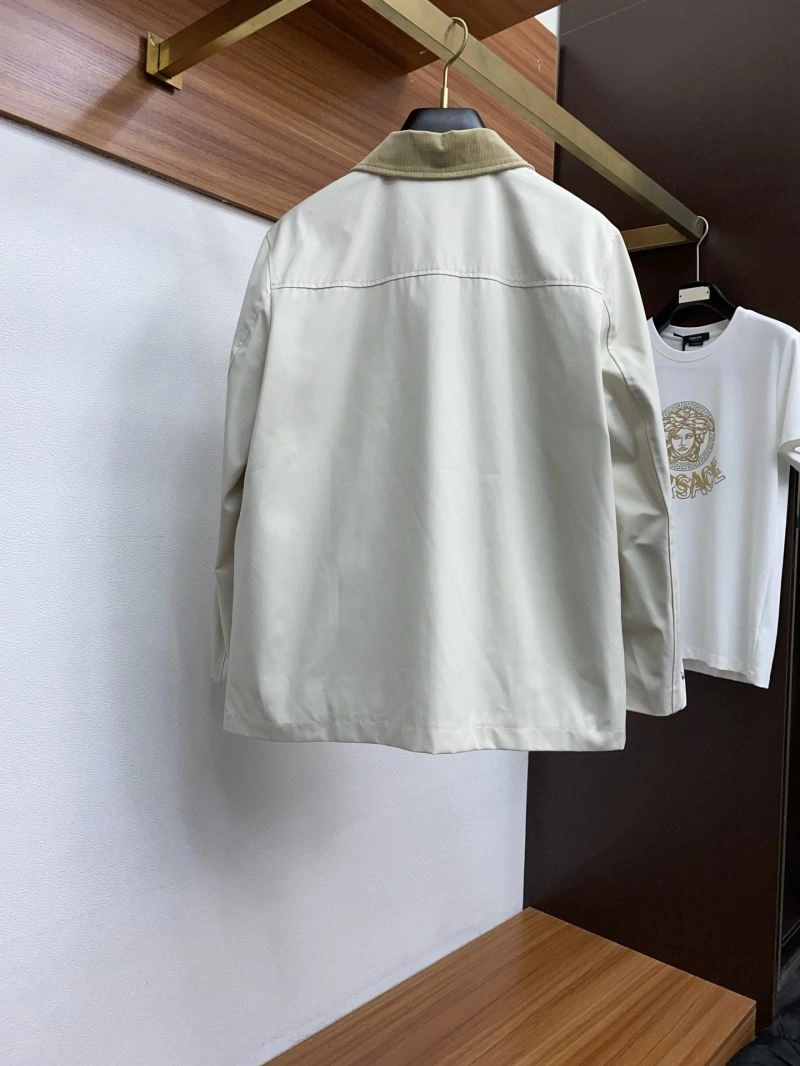 Chanel Outwear Affordable 111253