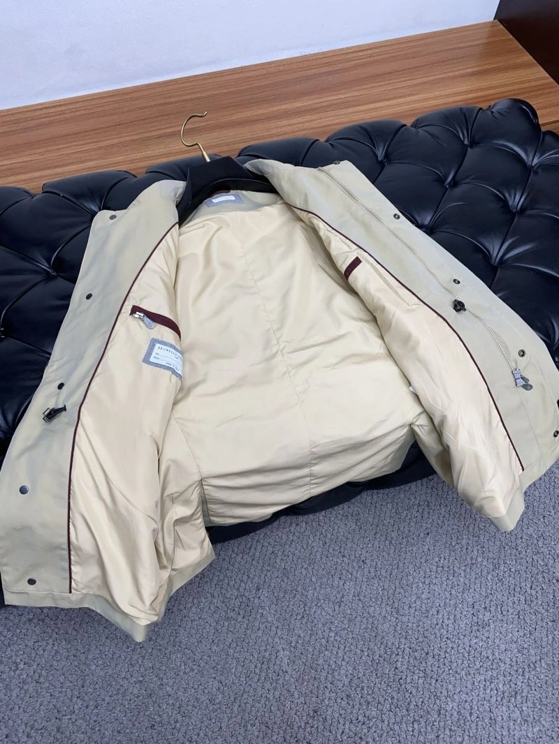 Fashionable Chanel Outwear 111272