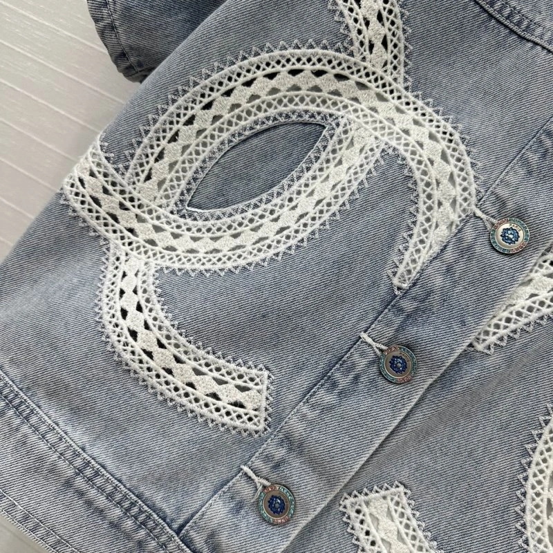 Casual Chanel Outwear 109778