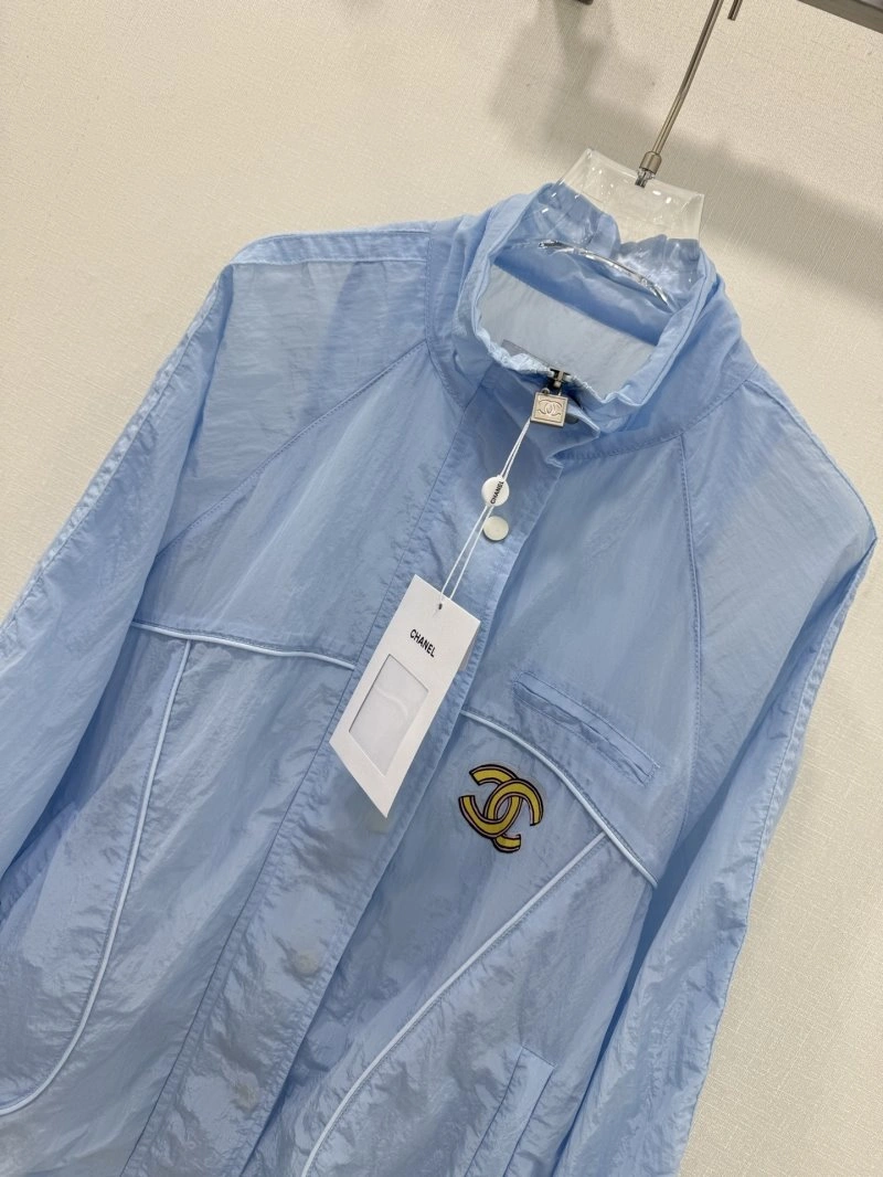 Chanel Outwear Fashionable 109782
