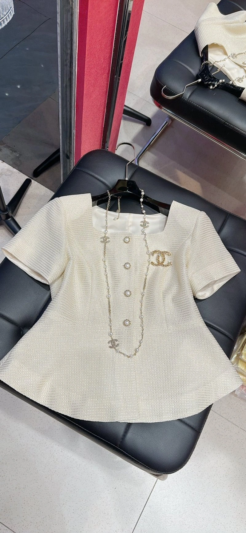 HighPerformance Chanel Outwear 109790