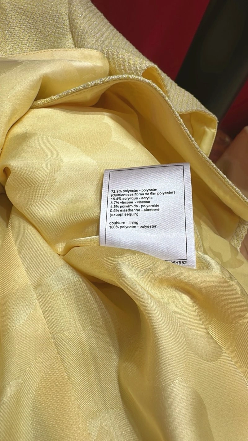 WrinkleFree Chanel Outwear 109802