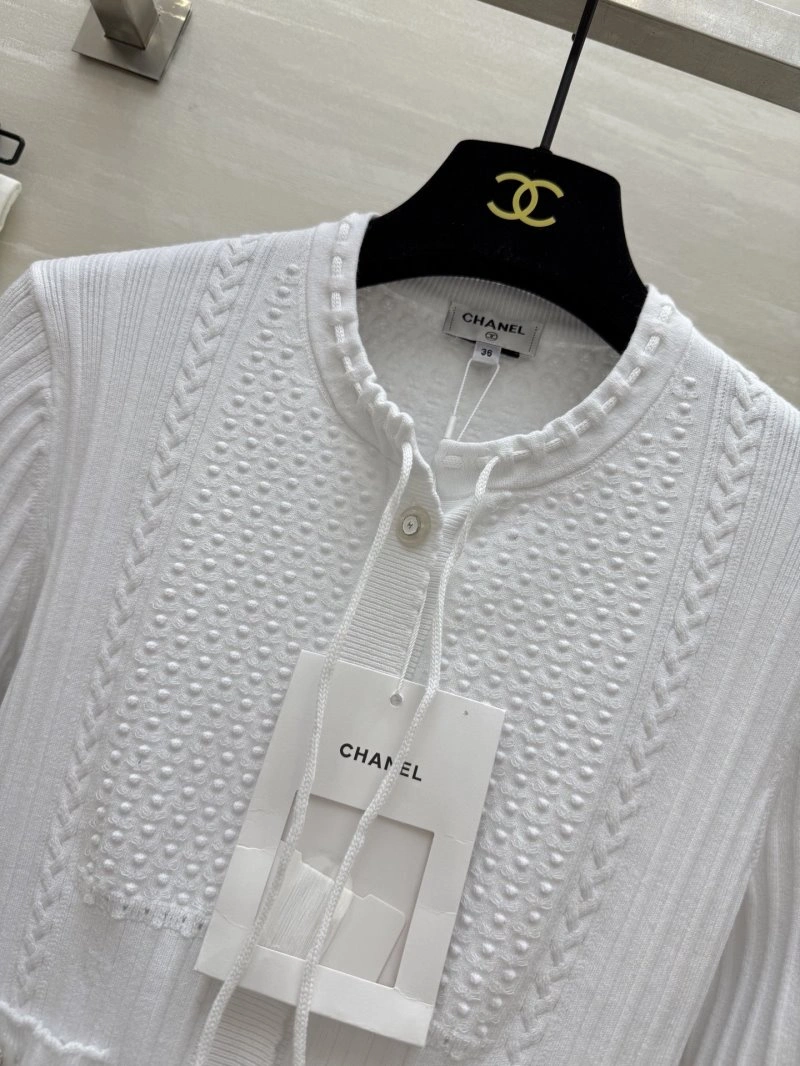 Chanel Outwear Sporty 109777