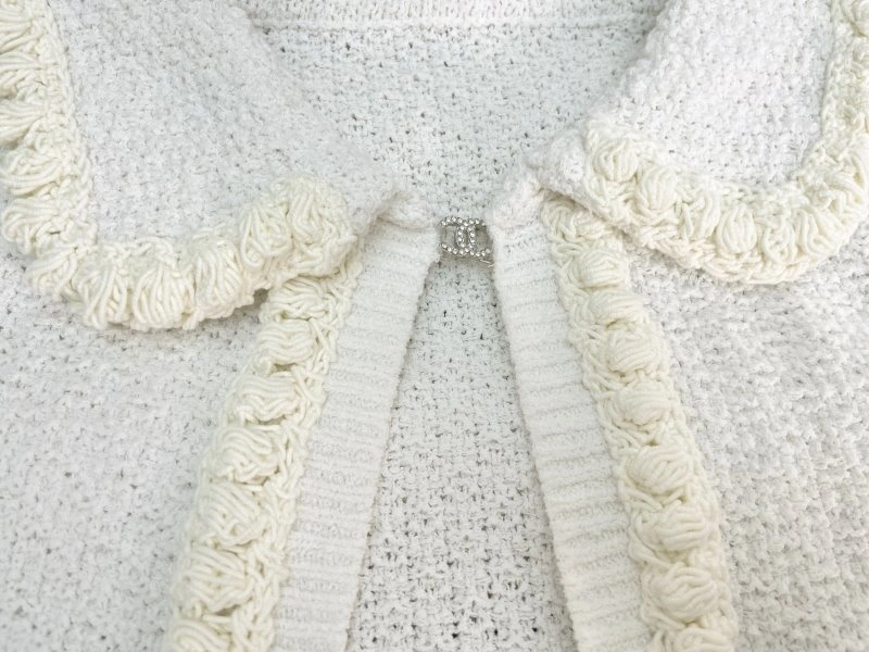 Chanel Outwear Sophisticated 109465