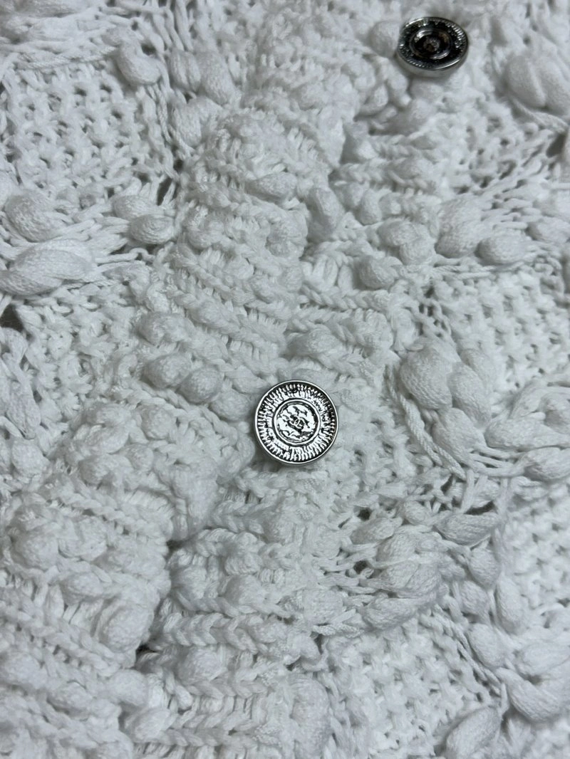 FashionForward Chanel Outwear 109444