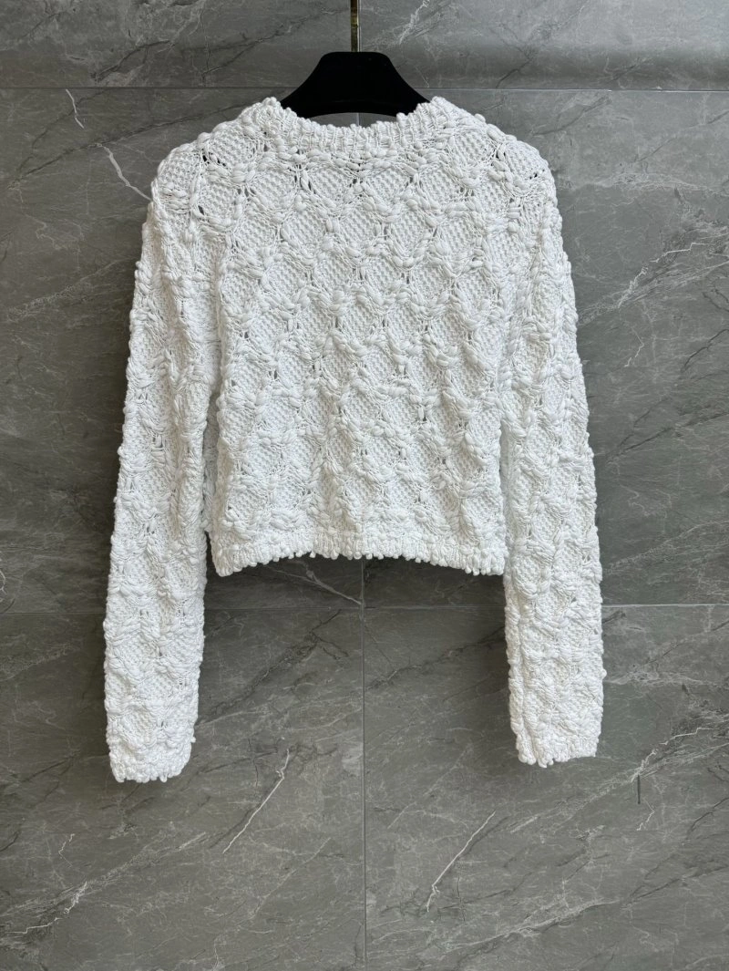 FashionForward Chanel Outwear 109444