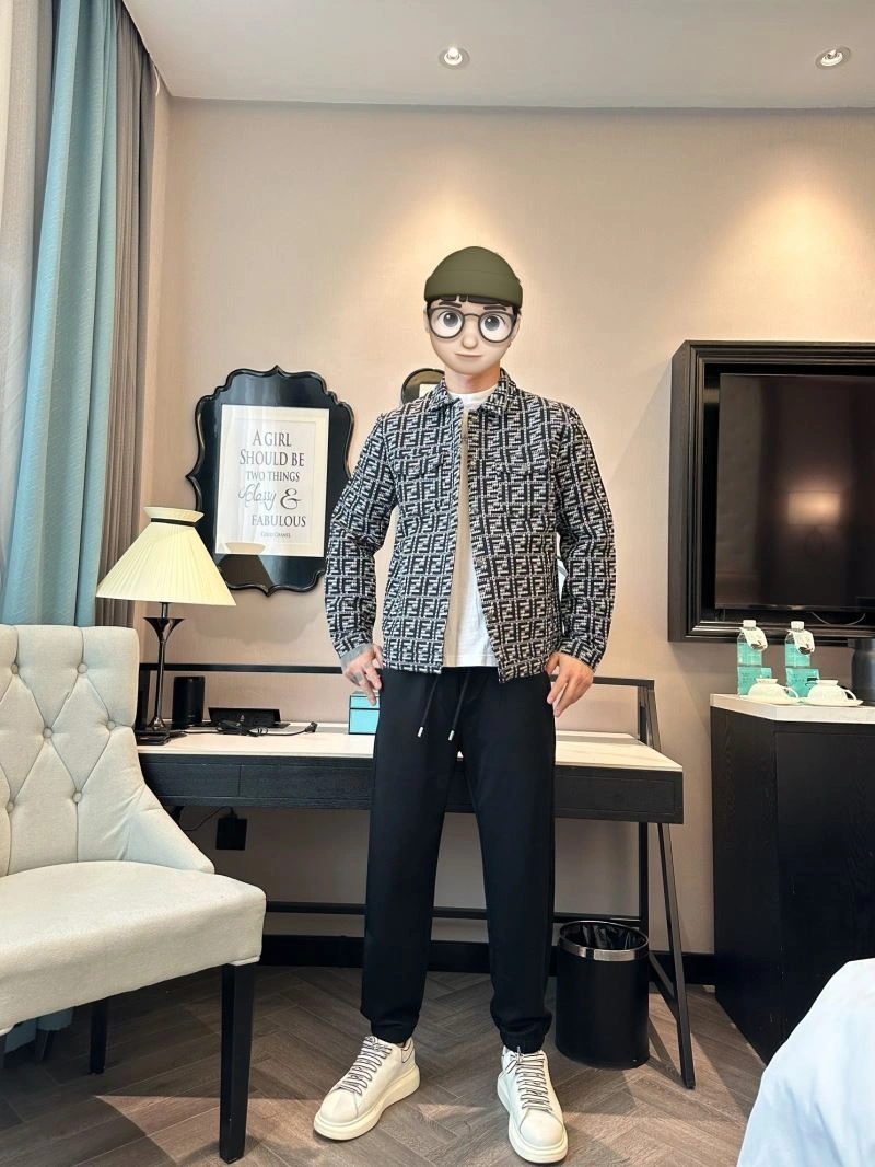 Chanel Outwear Upgraded 111180