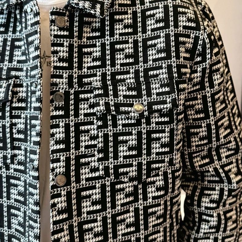 Chanel Outwear Upgraded 111180
