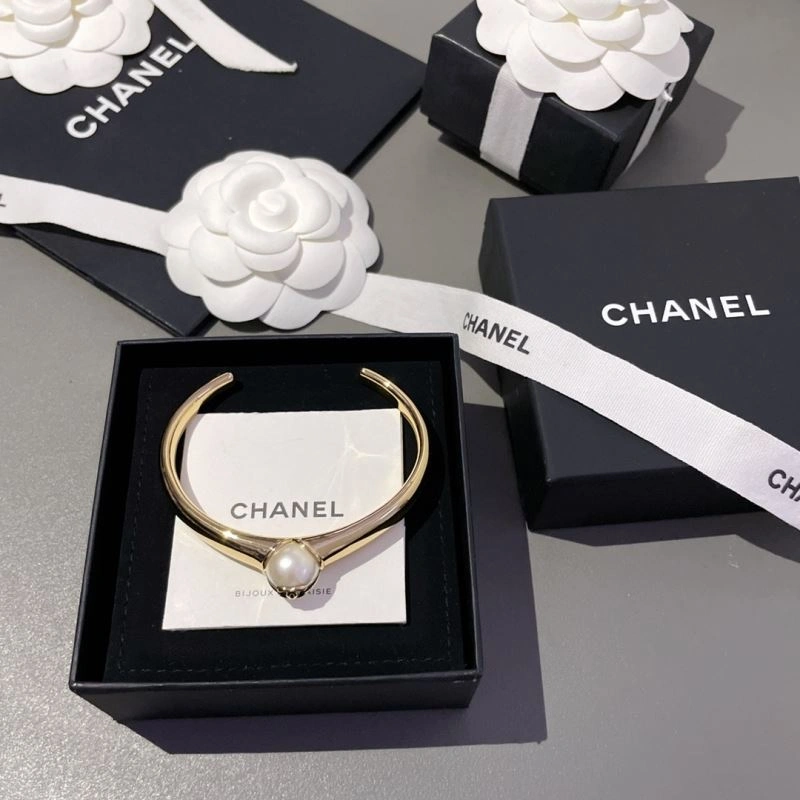 Seasonal Chanel Rings 230985