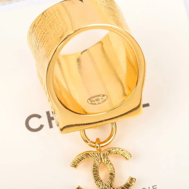 Chanel Rings Unique 230867