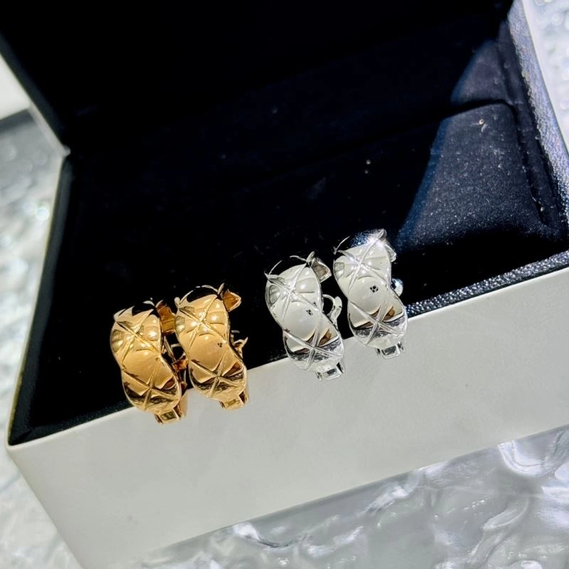 Contemporary Chanel Rings 230877
