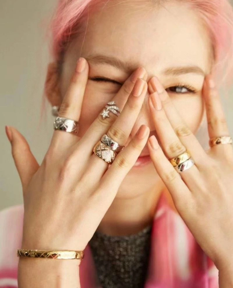 MoistureWicking Chanel Rings 231976