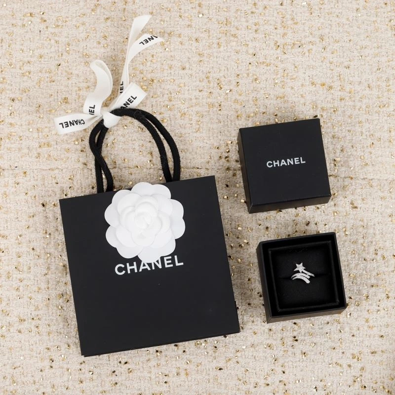 Resilient Chanel Rings 231968