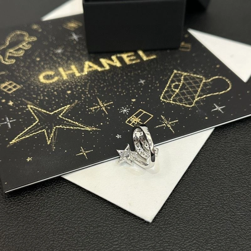 Chic Chanel Rings 228427