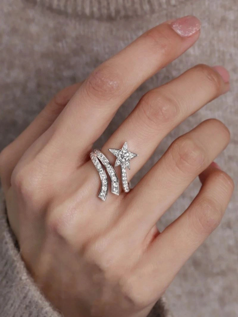 Chic Chanel Rings 228427