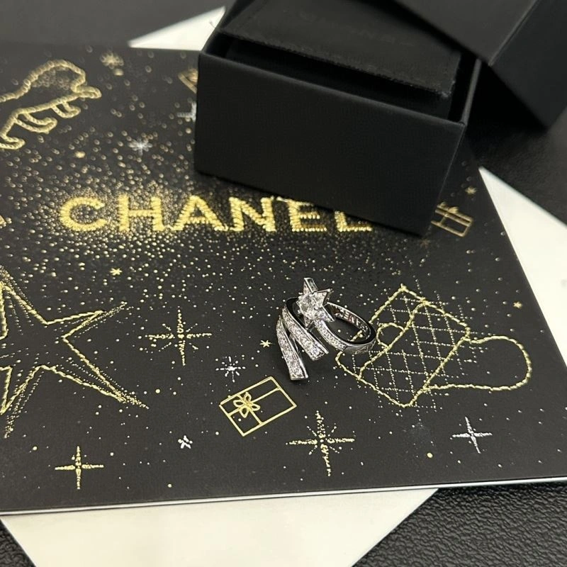Chic Chanel Rings 228427